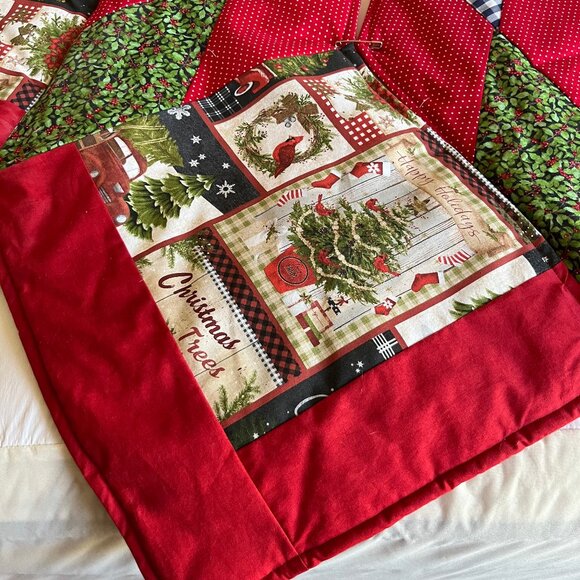 Handmade Christmas Tree Skirt 58x58 - Picture 5 of 9